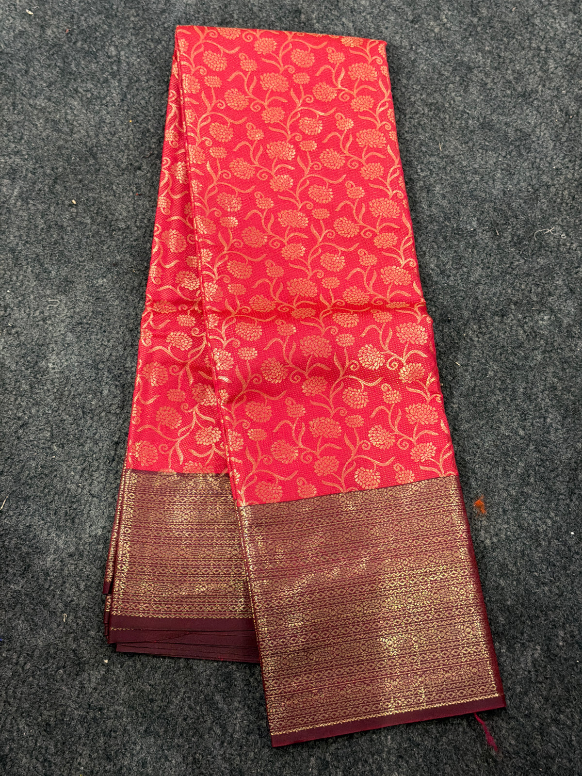 OFFER SALES SAREE -  IHA 35807