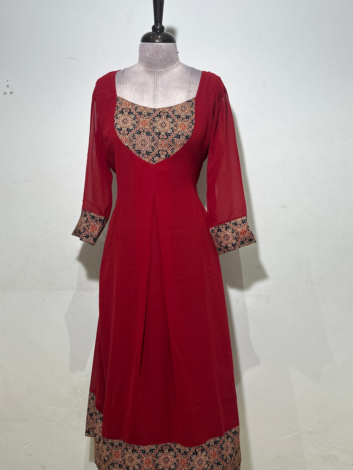OFFER SALES TOP'S -  IHA 35967
