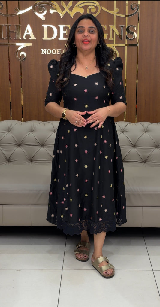 IHA'S IN-HOUSE MULCHANDERI ALINE TOPS - IHA 29858