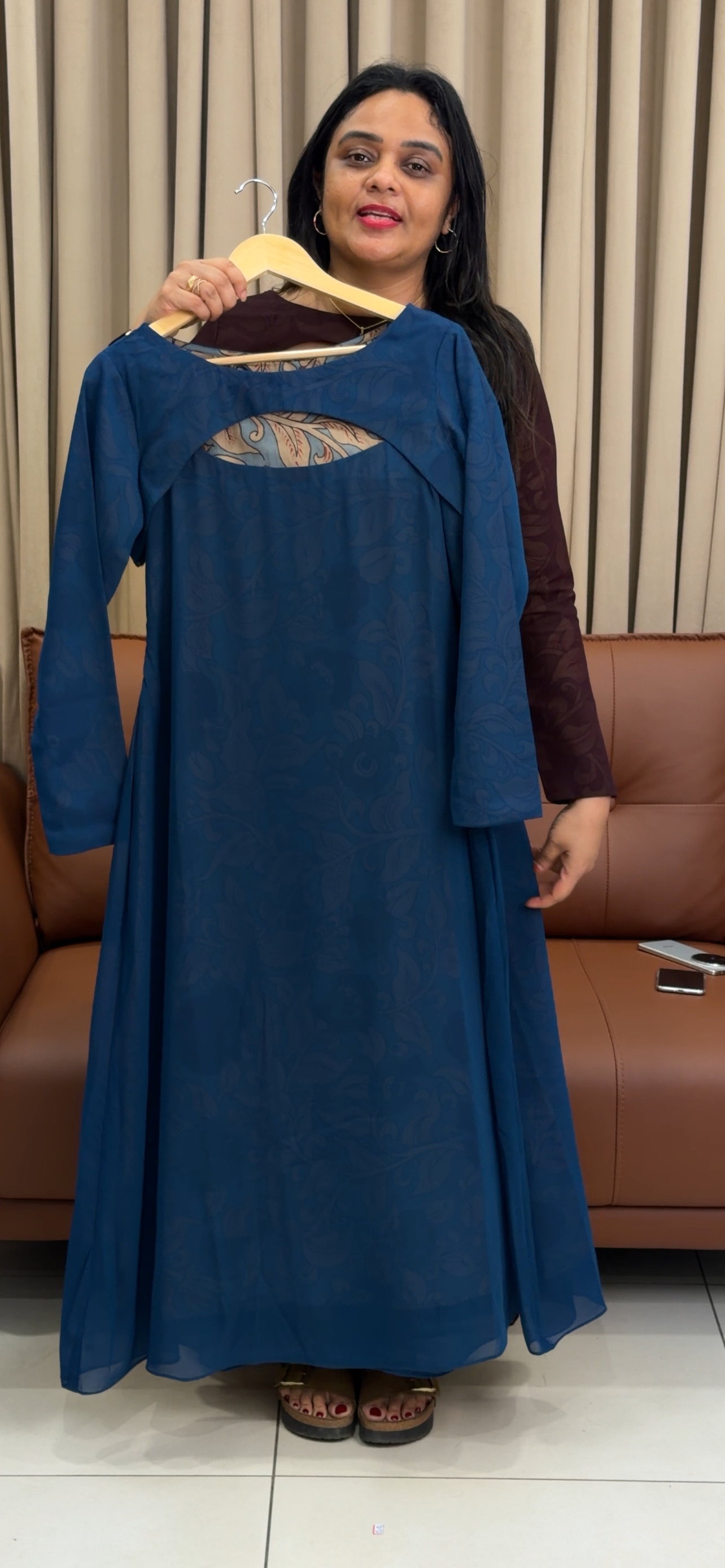 IHA'S IN-HOUSE TOP AND SHORT JACKET - IHA 33786