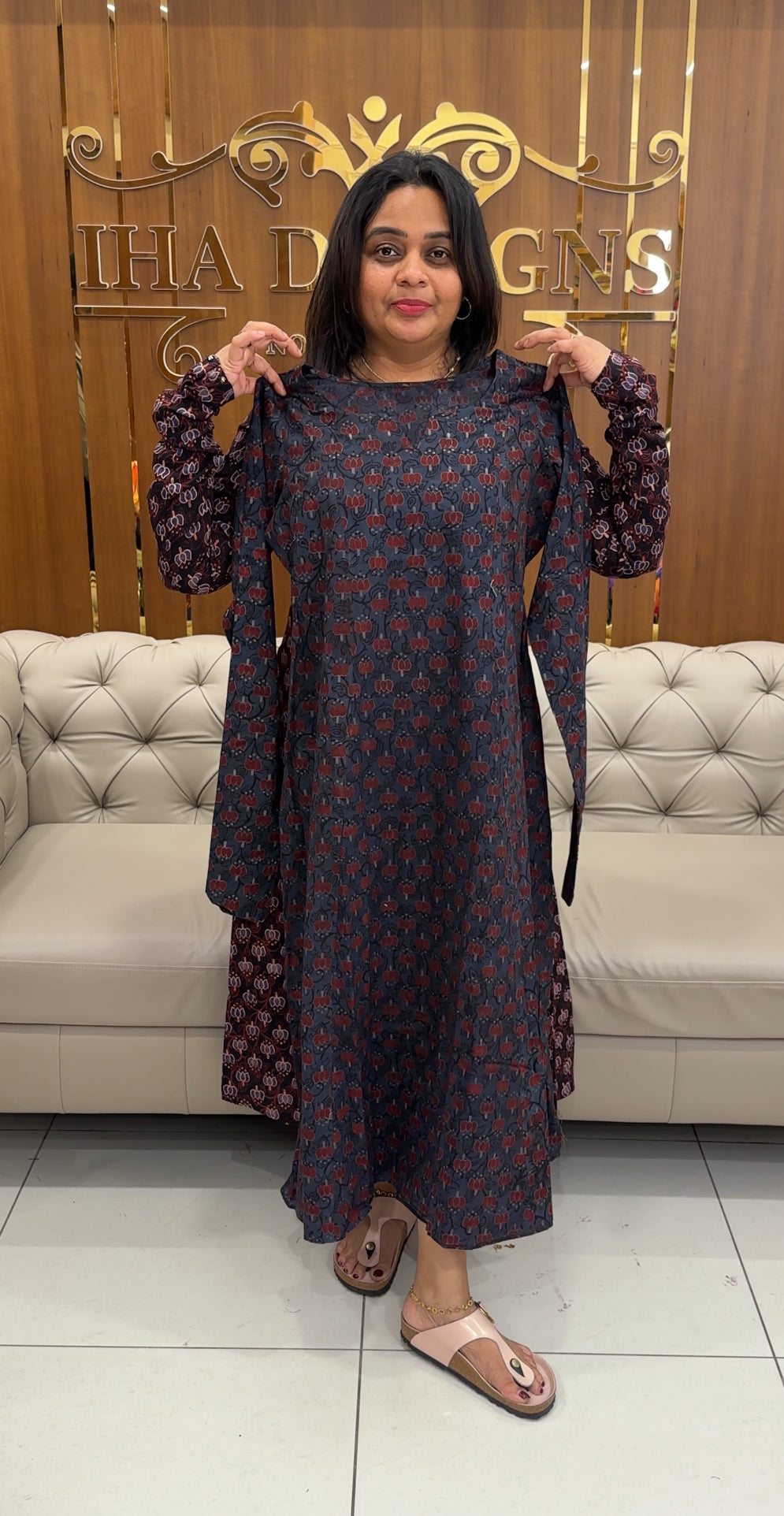 IHA'S IN-HOUSE PRINTED ALINE TOPS - IHA 26941