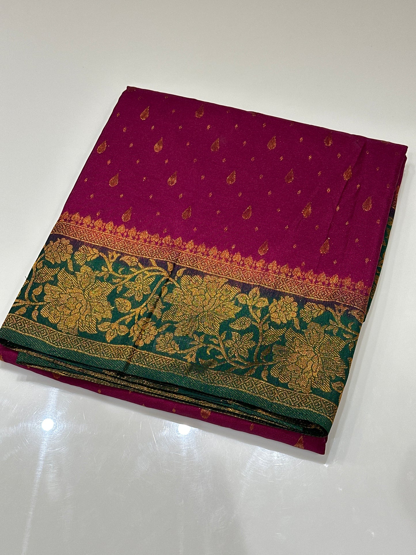 OFFER SALES SAREES - IHA 27131