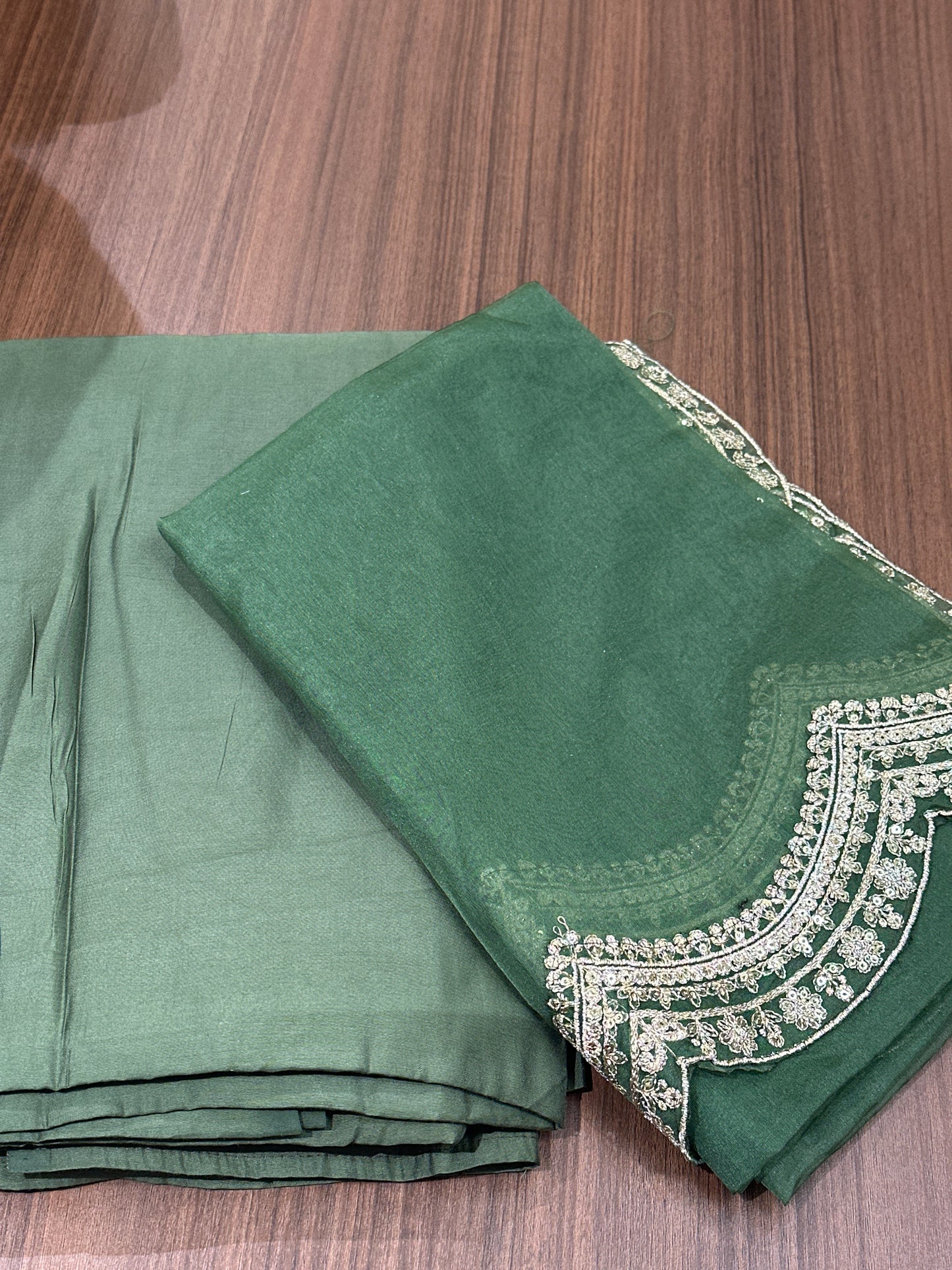 OFFER SALES UNSTITCHED SALWAR SUITS -  IHA 33937