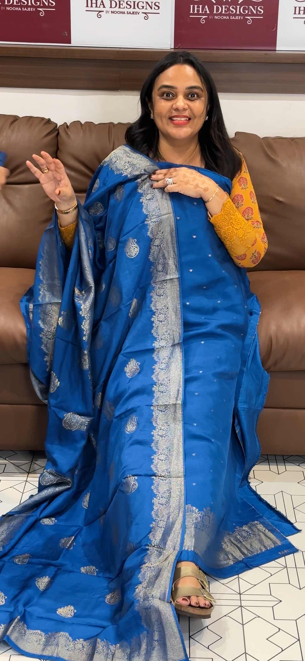 VISCOSE DOLA BANARASI UNSTITCHED SALWAR SUITS - IHA 32416