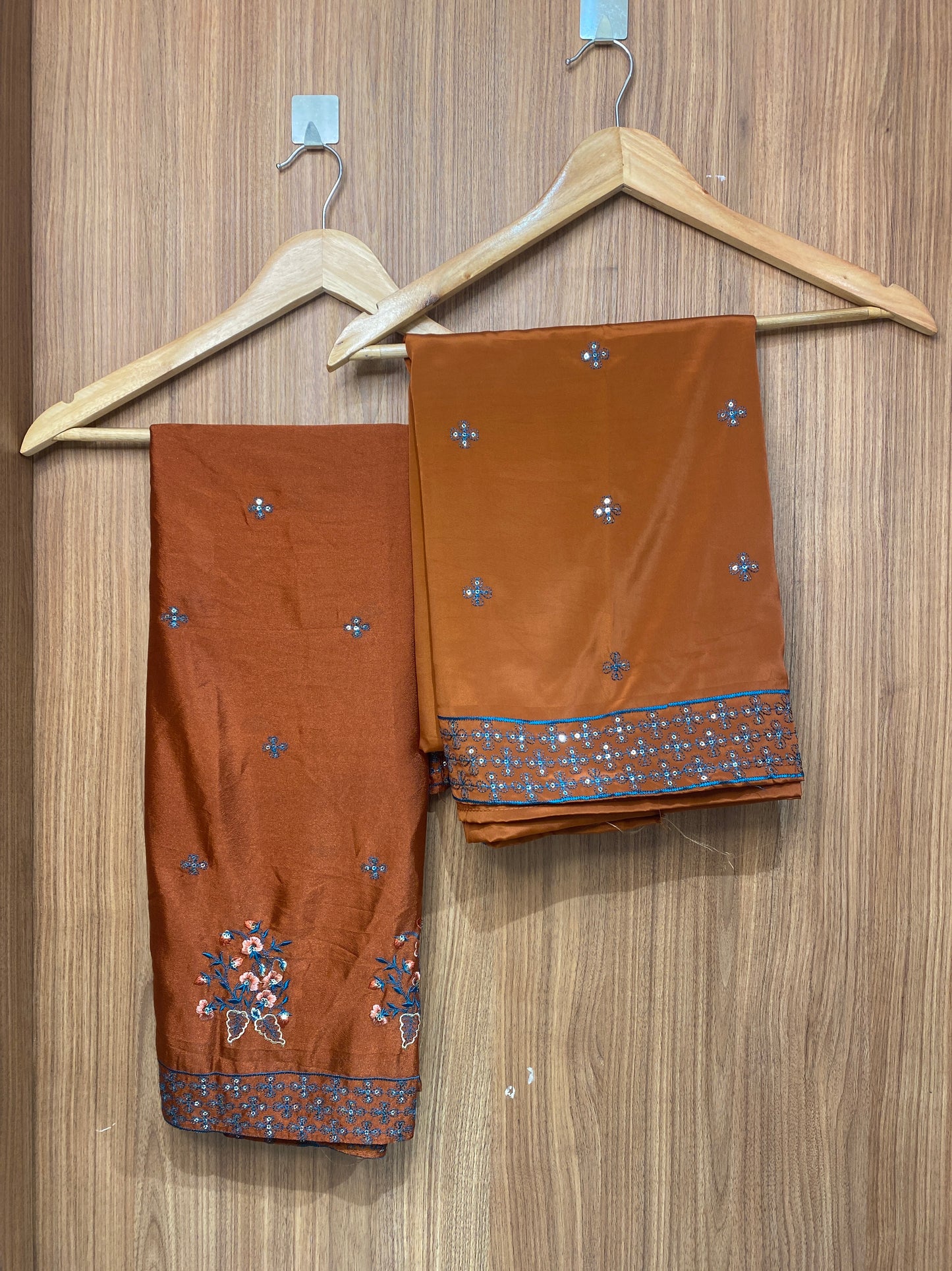 OFFER SALES UNSTITCHED SALWAR SUITS - IHA 26820