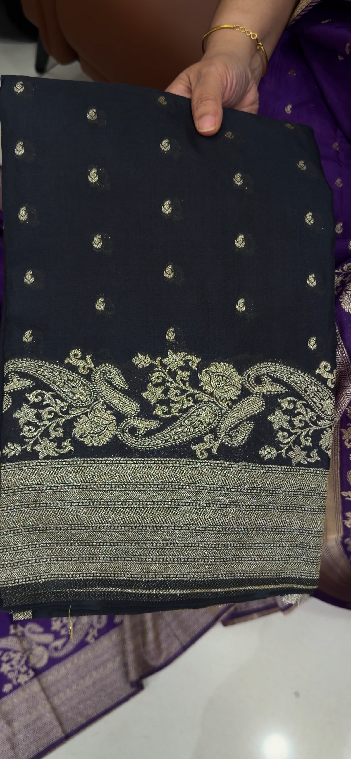 SEMI BANARASI SAREES - IHA 35381
