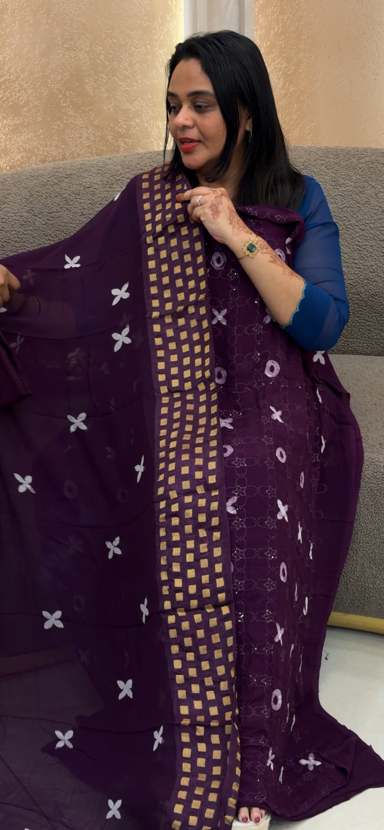 BATIK PRINTED UNSTITCHED SALWAR SUITS - IHA 33096
