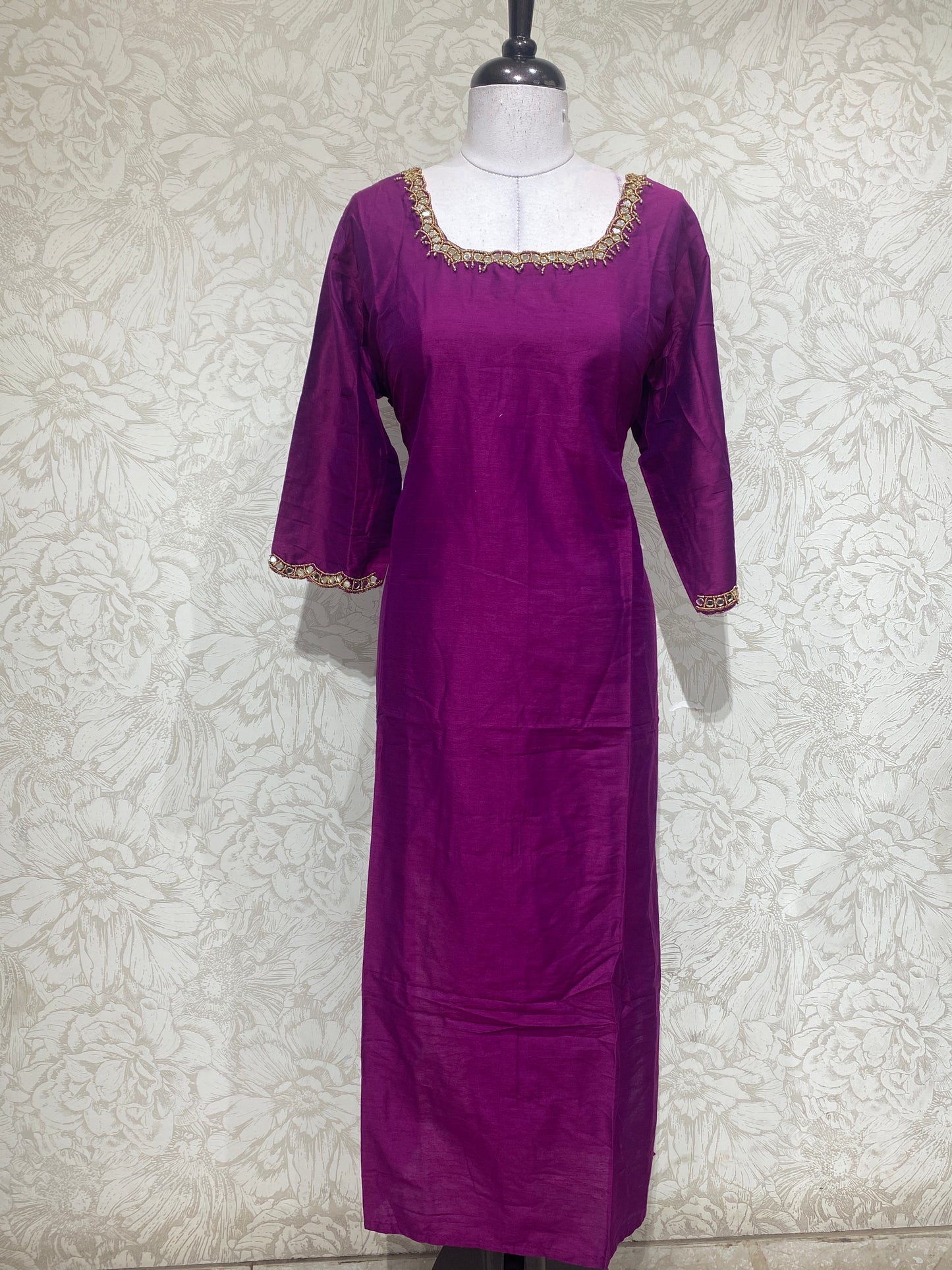 OFFER SALES TOPS COLLECTIONS - IHA 26927