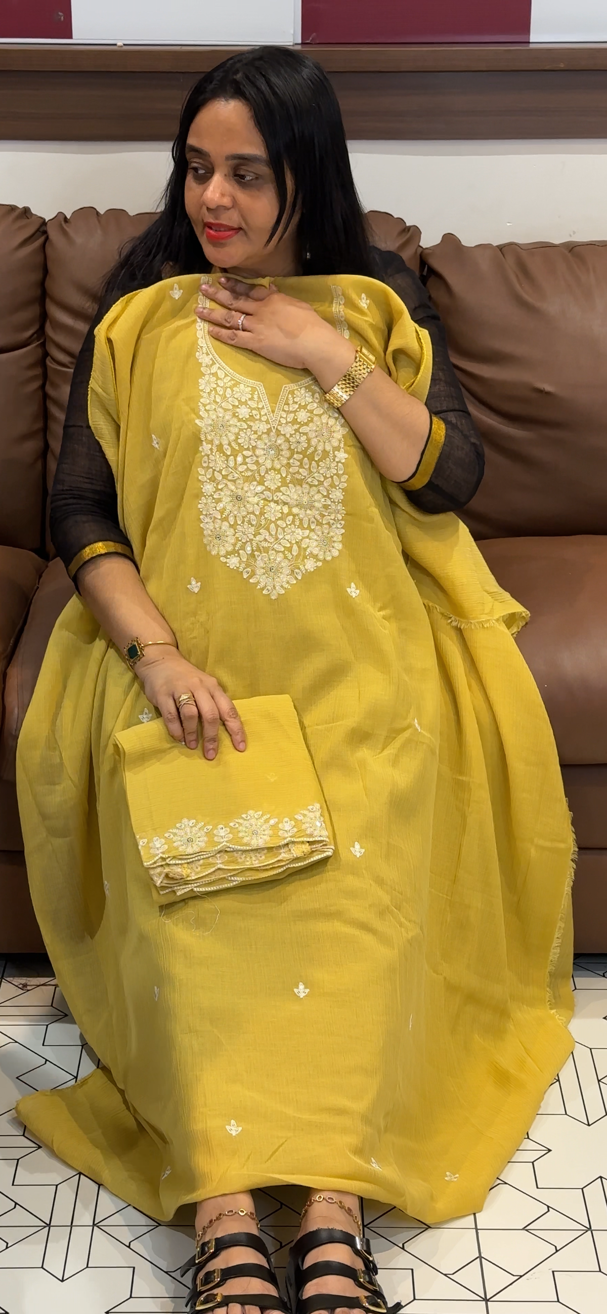 OFFER SALES UNSTITCHED SALWAR SUITS  - IHA 35654