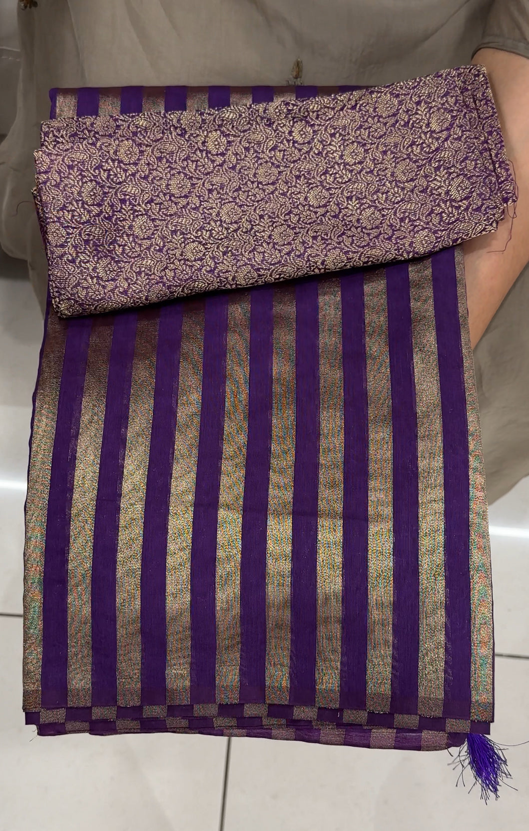 BANARASI SAREES - IHA 27020