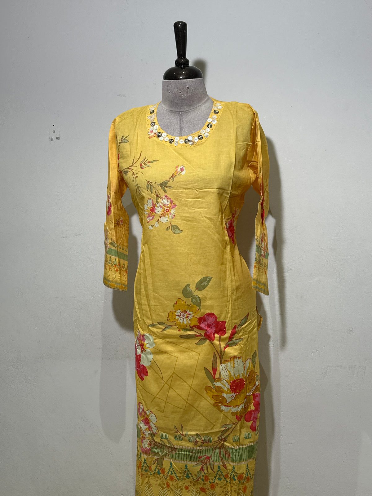 OFFER SALES TOP AND  BOTTOM  -  IHA 35694