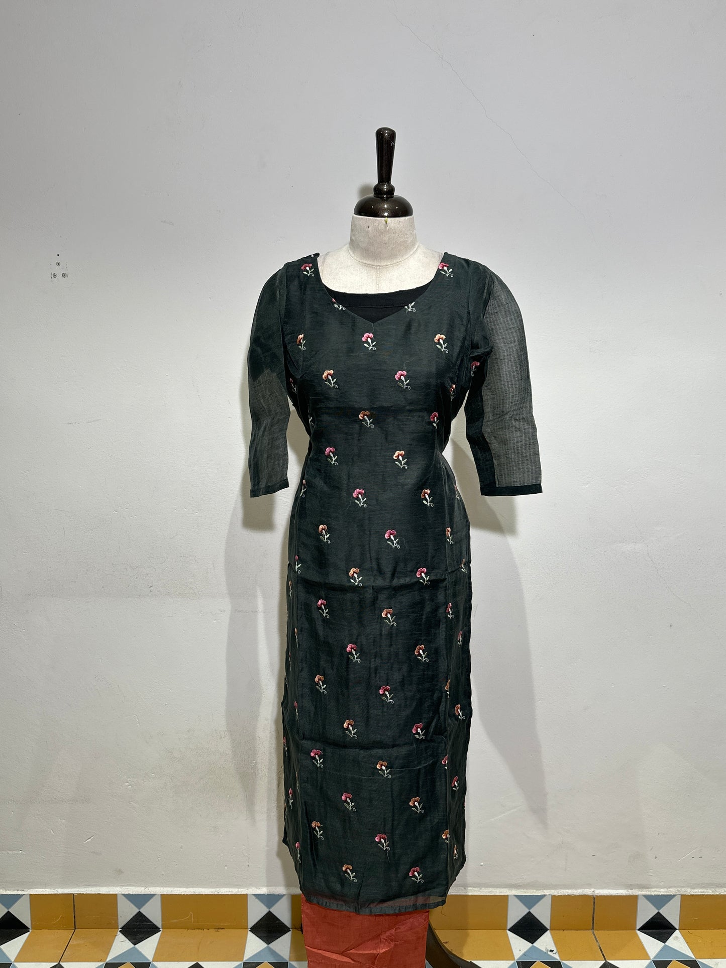 OFFER SALES TOP AND BOTTOM  -  IHA 34284