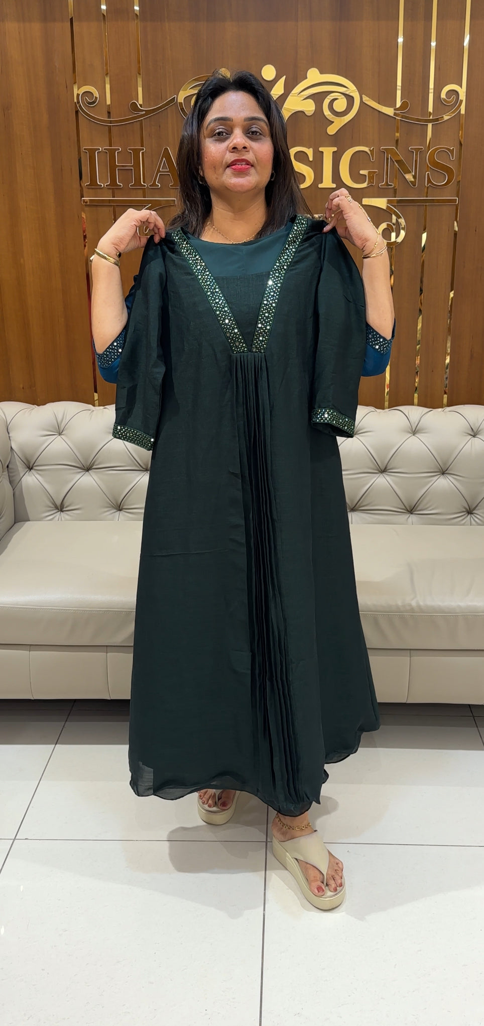 IHA'S IN-HOUSE SEMI RAW SILK ALINE TOPS - IHA 24895