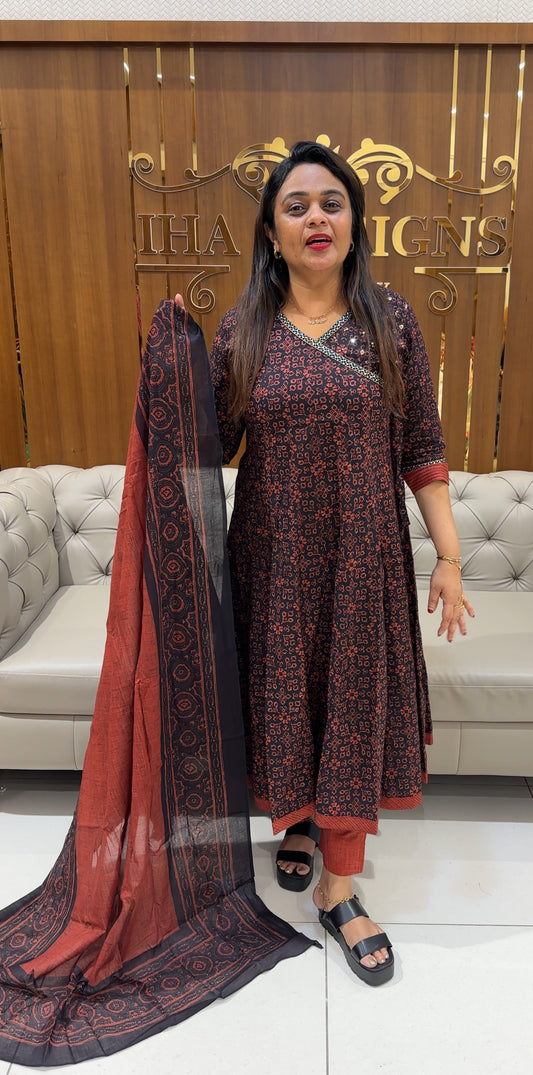 COTTON PRINTED ANARKALI TOP,BOTTOM AND DUPATTA - IHA 24487