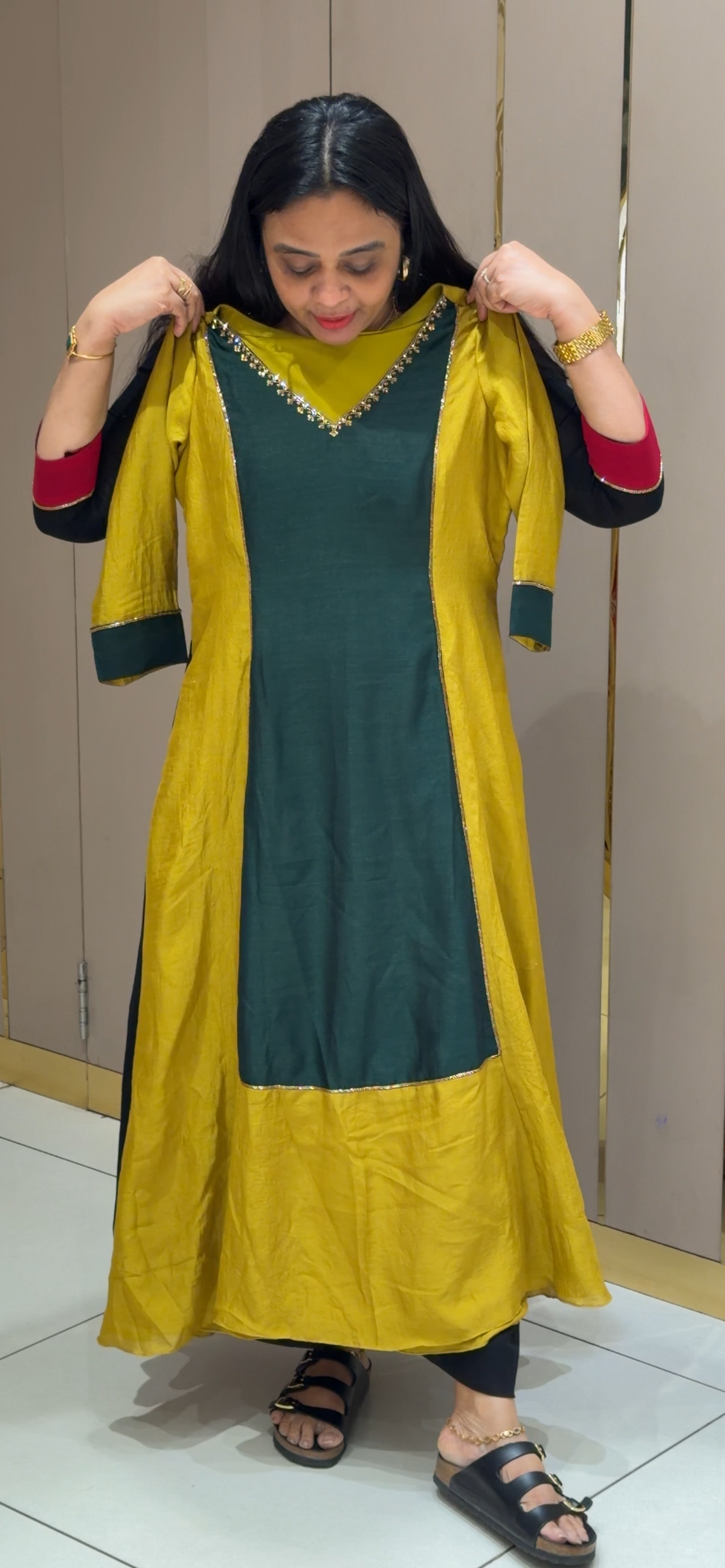 IHA'S IN-HOUSE HANDWORKED ALINE TOPS - IHA 35422