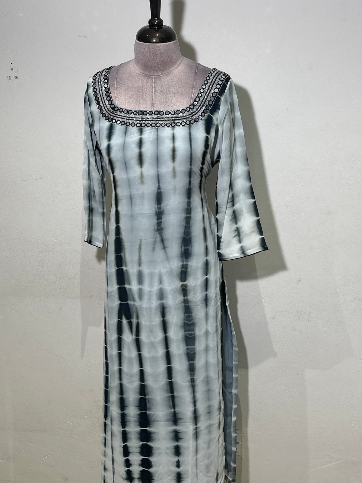 OFFER SALES TOP'S - IHA 35973