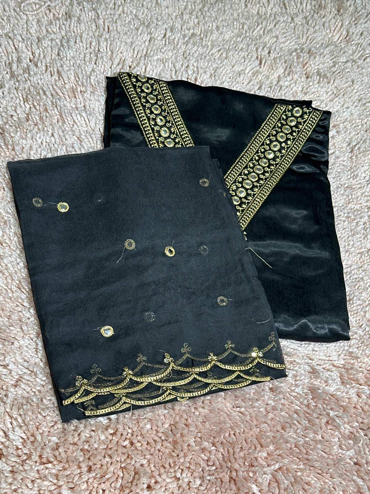 OFFER SALES UNSTITCHED SALWAR SUITS -  IHA 35225