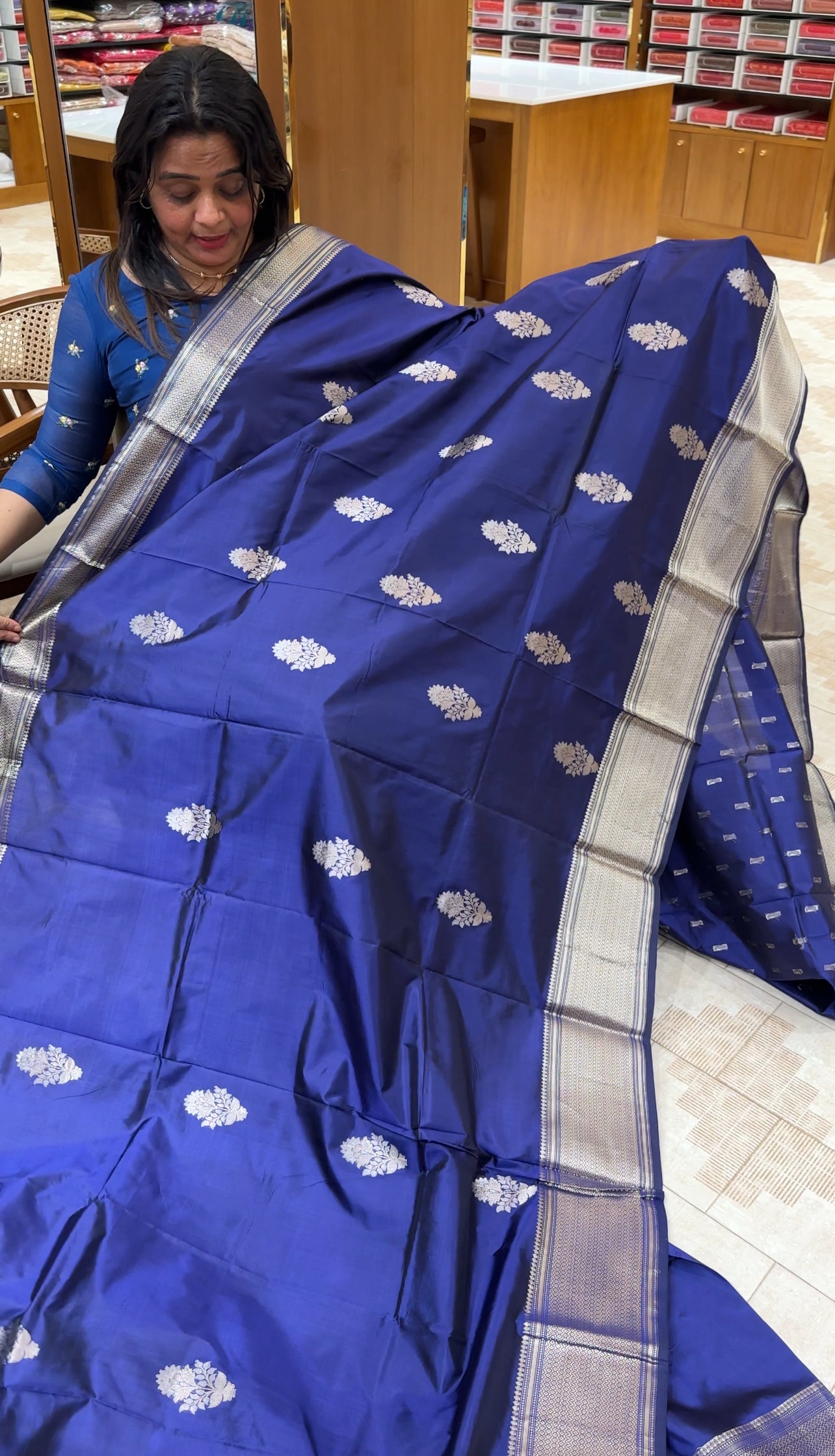 DESIGNER BANARASI SAREES - IHA 27099