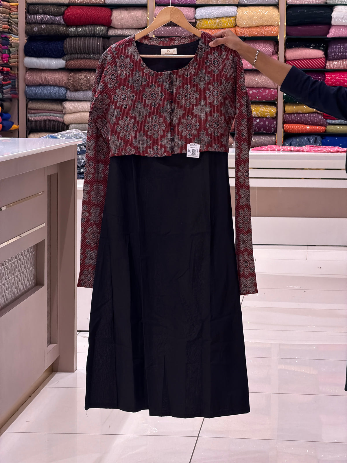 OFFER SALES TOP'S COLLECTIONS - IHA 35224