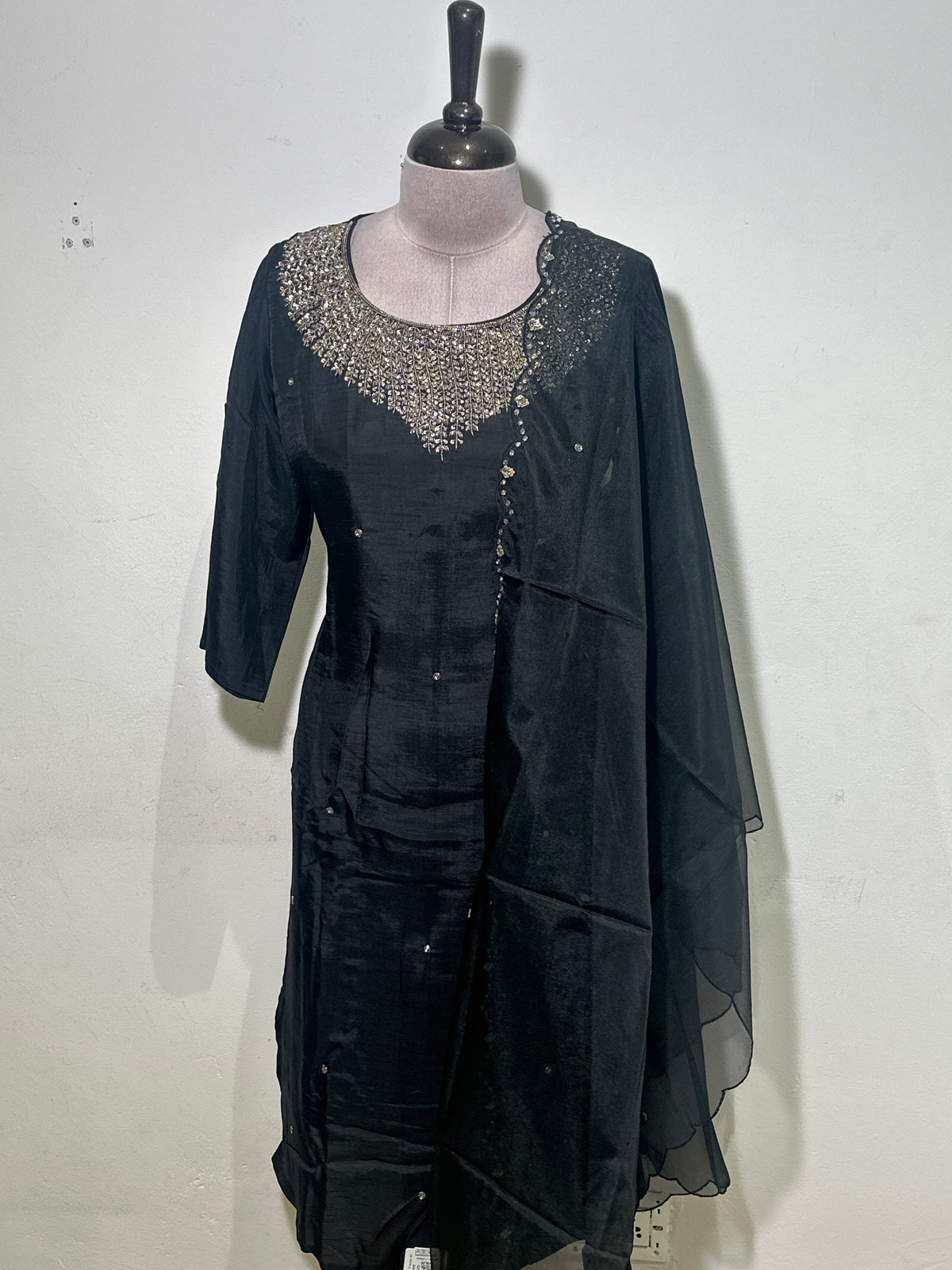 OFFER SALES TOP AND  BOTTOM  -  IHA 35975