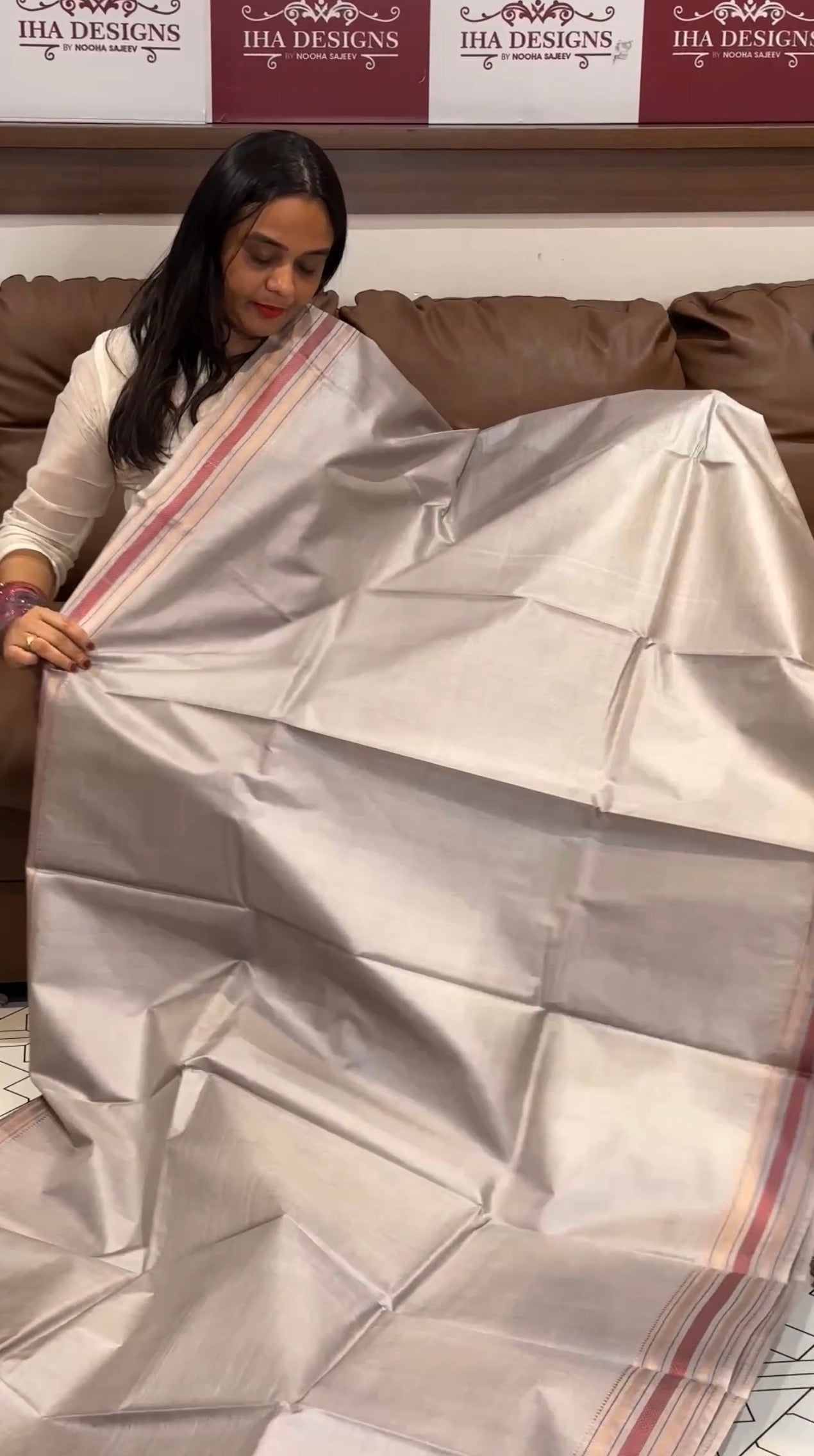 HANDLOOM TUSSUR SILK SAREES - IHA 31571