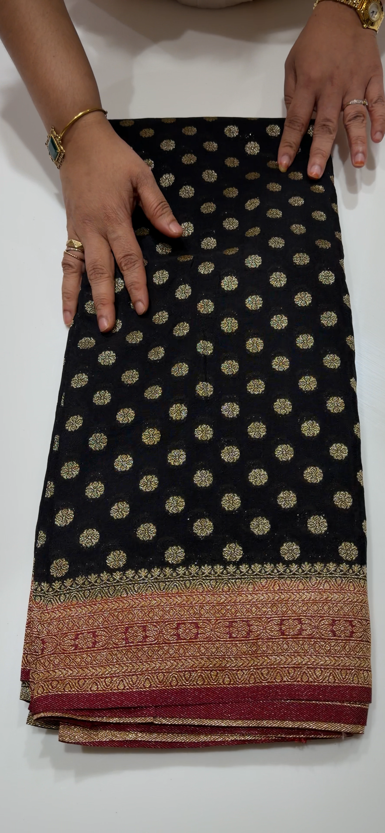 SEMI BANARASI SAREES - IHA 34535