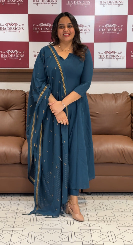 IHA'S IN-HOUSE TOP, BOTTOM AND DUPATTA - IHA 27192