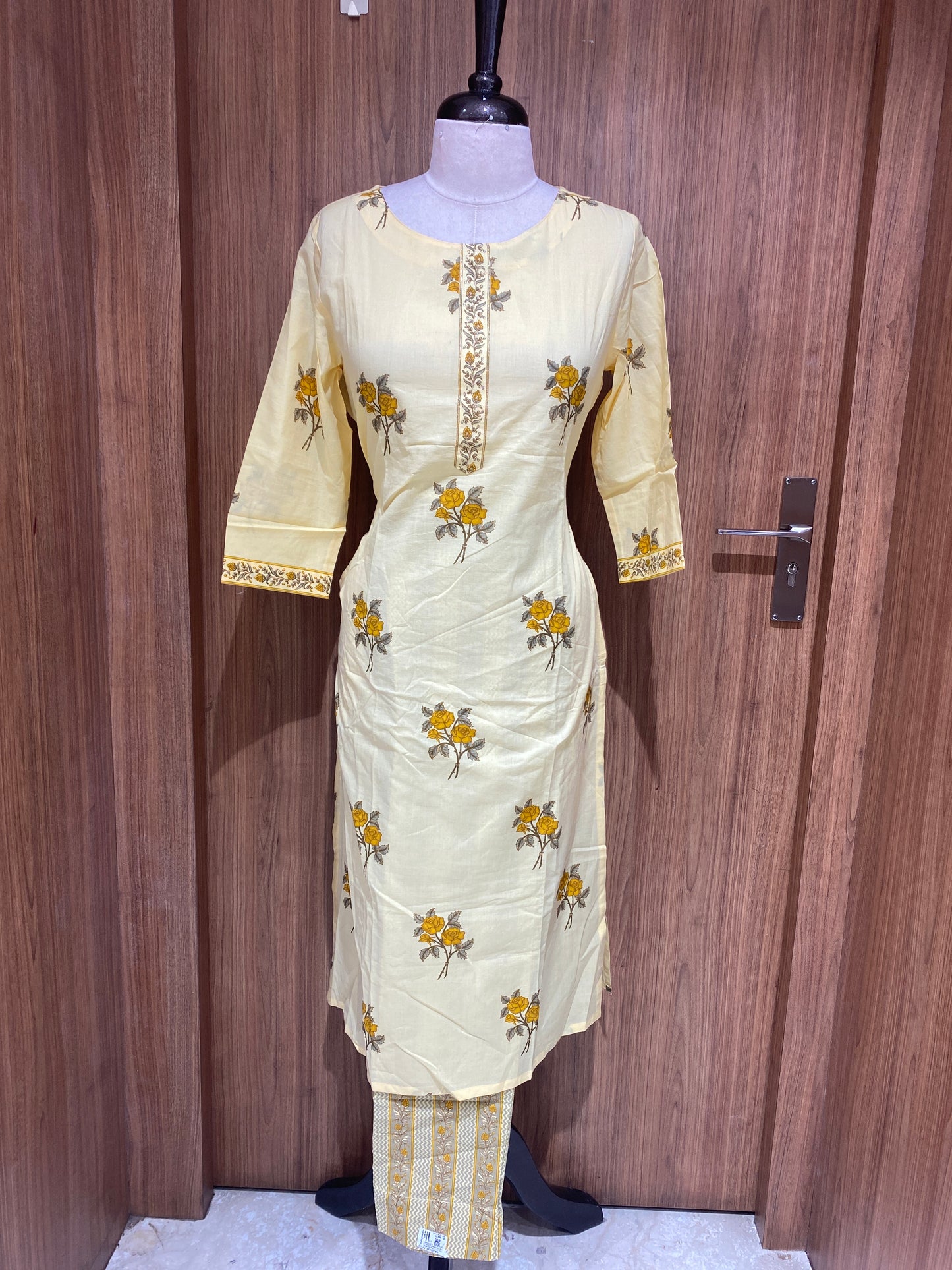 OFFER SALES TOP AND BOTTOM - IHA 27057