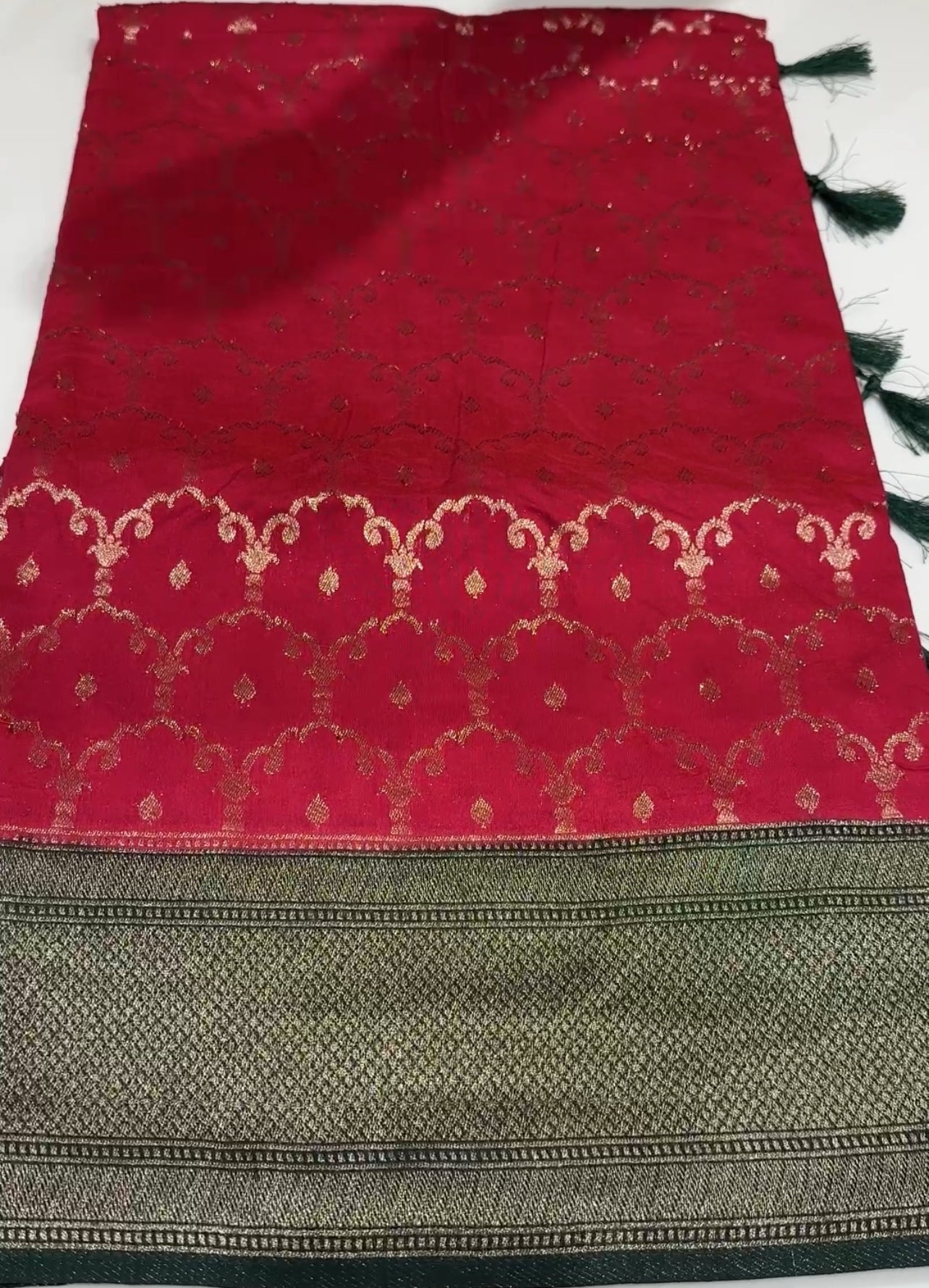 SEMI BANARASI SAREES - IHA 17458