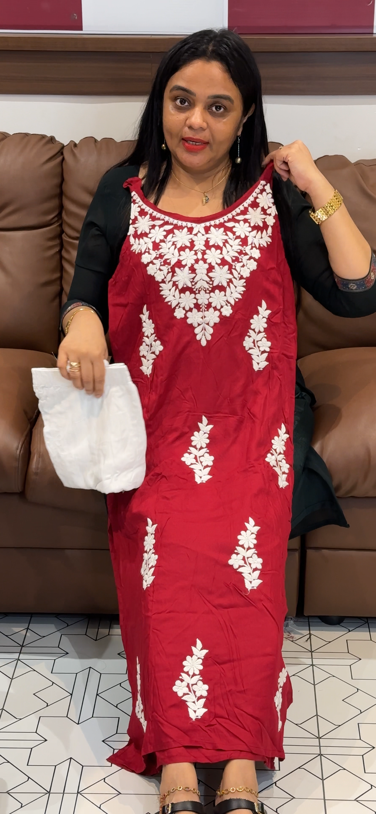 CHIKANKARI TOP AND BOTTOM - IHA 35574