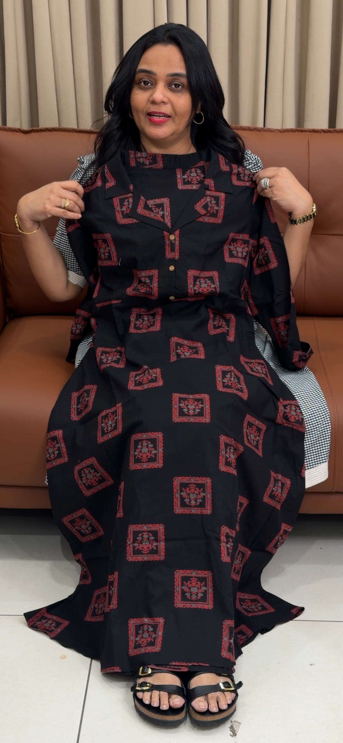 IHA'S IN-HOUSE PRINTED ALINE TOPS - IHA 35177