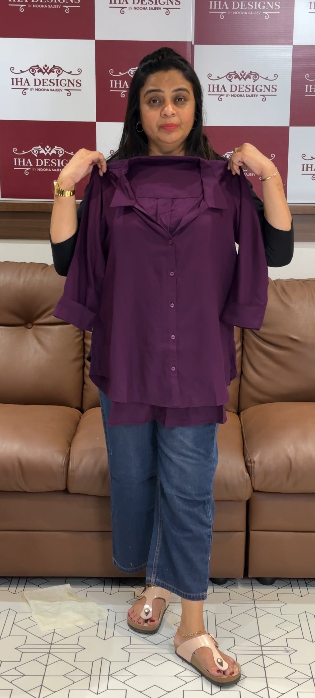 IHA'S IN-HOUSE SHORT TOPS - IHA 31400