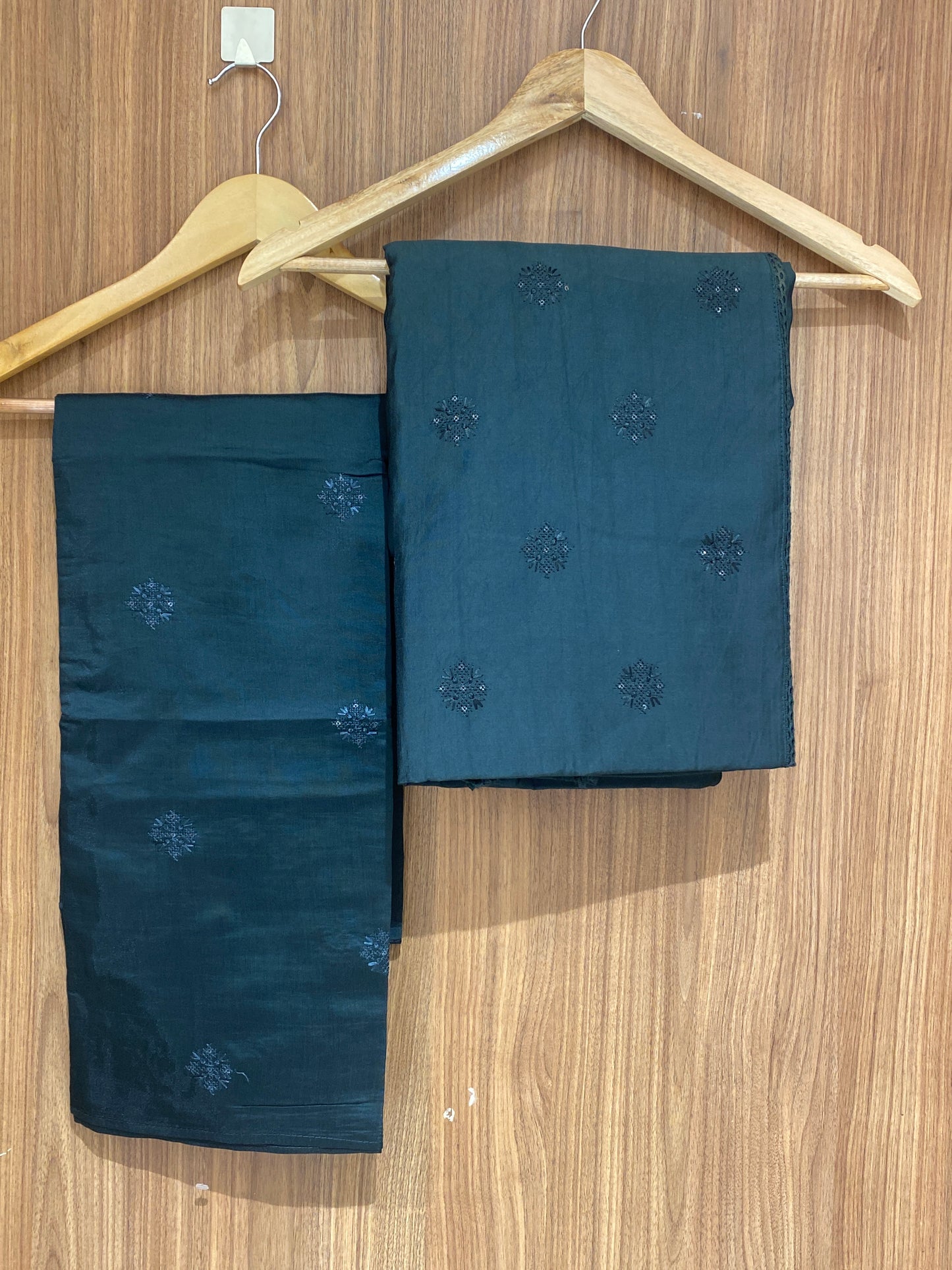 OFFER SALES UNSTITCHED SALWAR SUITS - IHA 26879