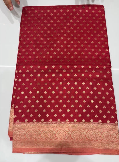 OFFER SALES SAREES - IHA 35424