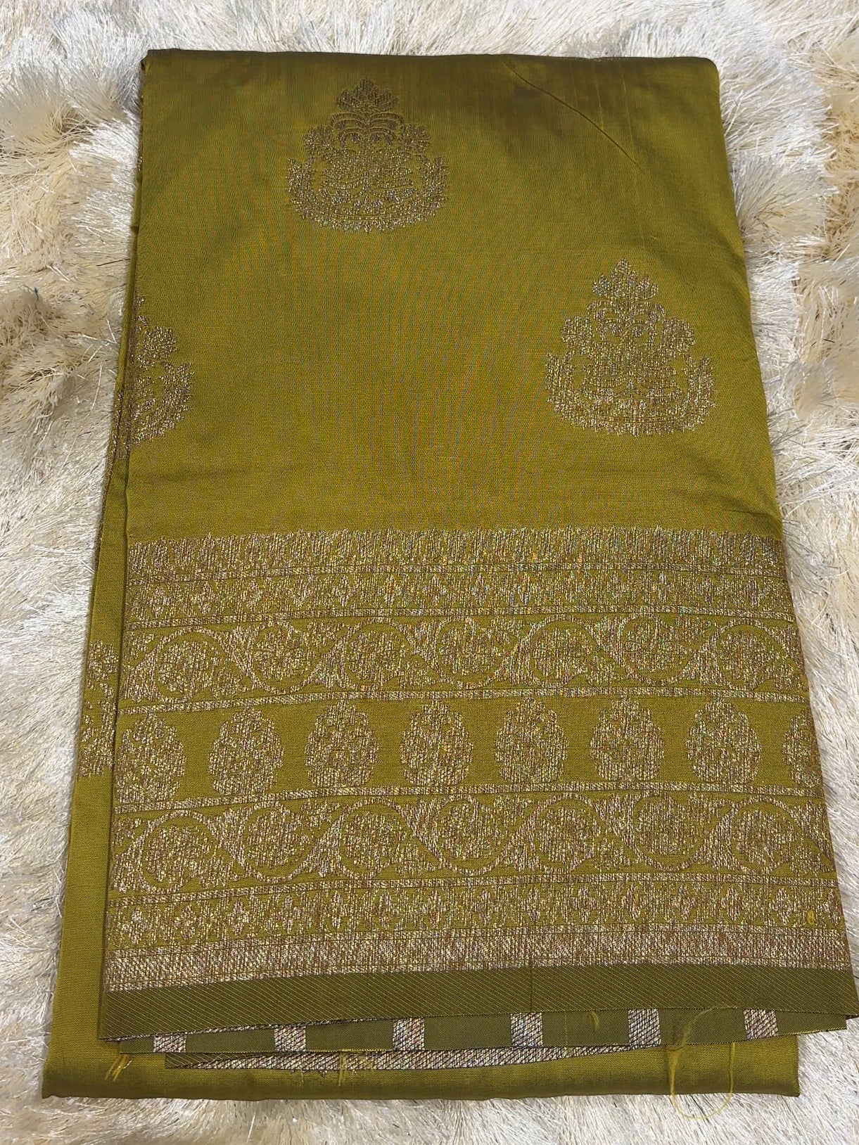 SEMI BANARASI SAREES - IHA 27779