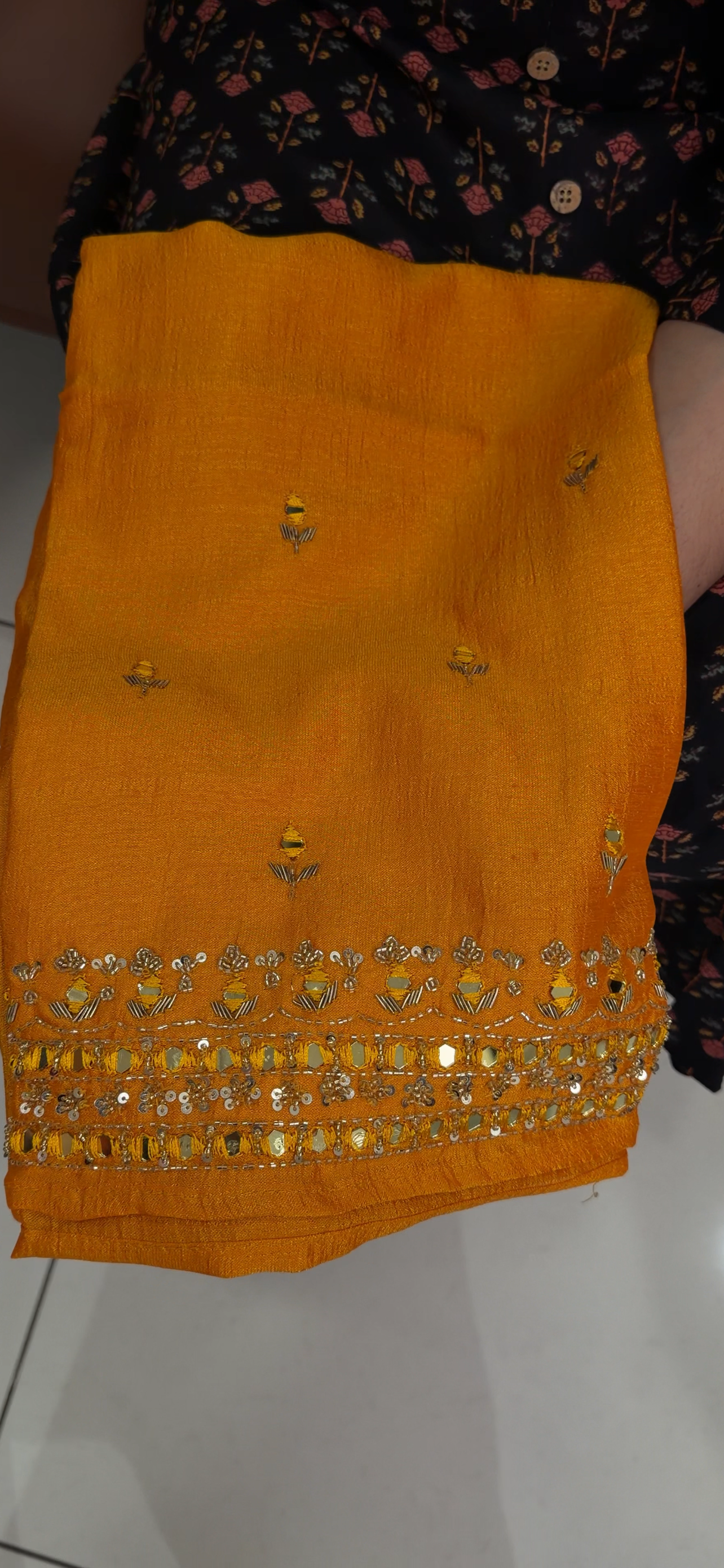 HANDWORKED BLOUSE MATERIAL - IHA 34574