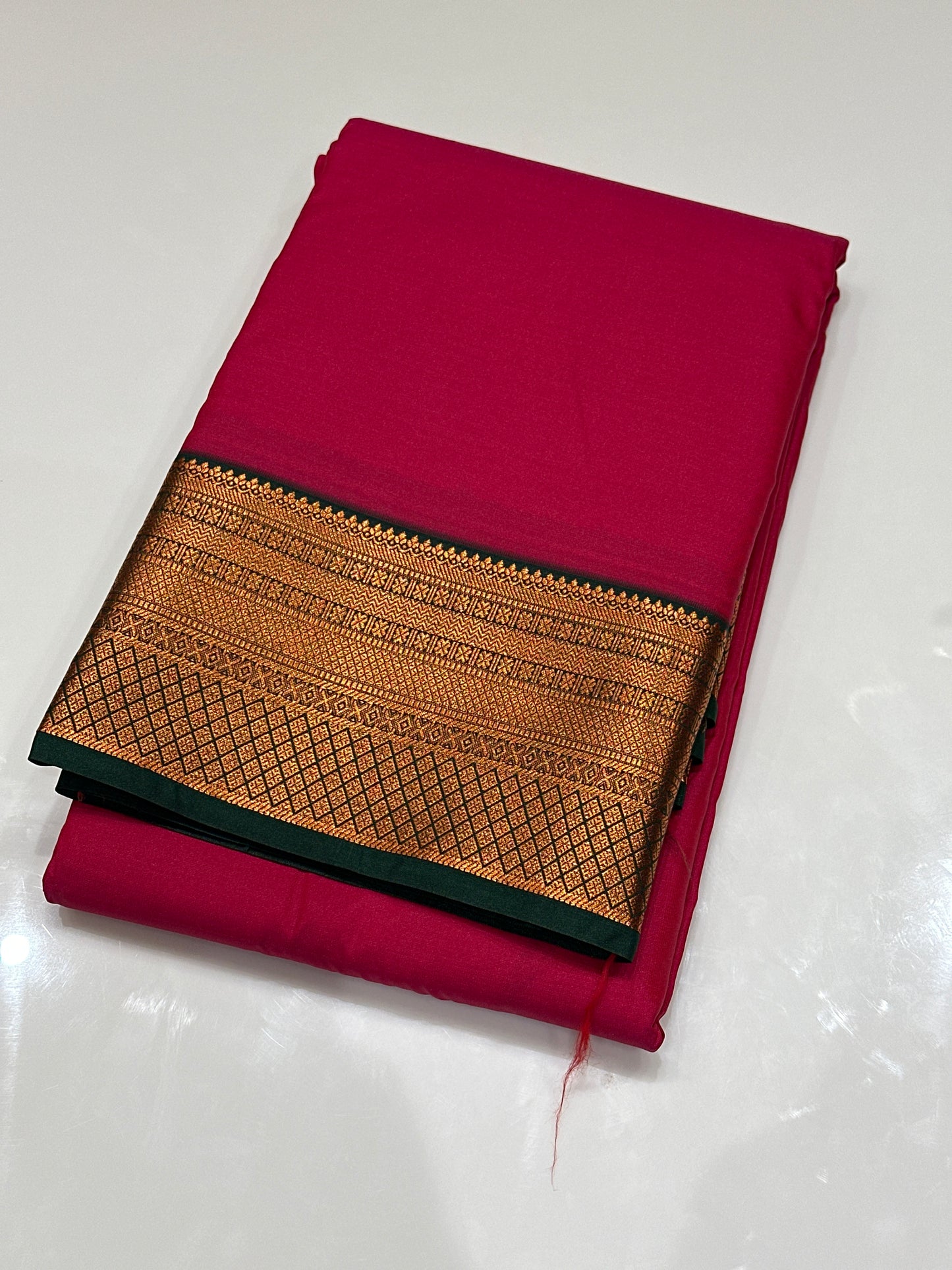 OFFER SALES SAREES - IHA 27178