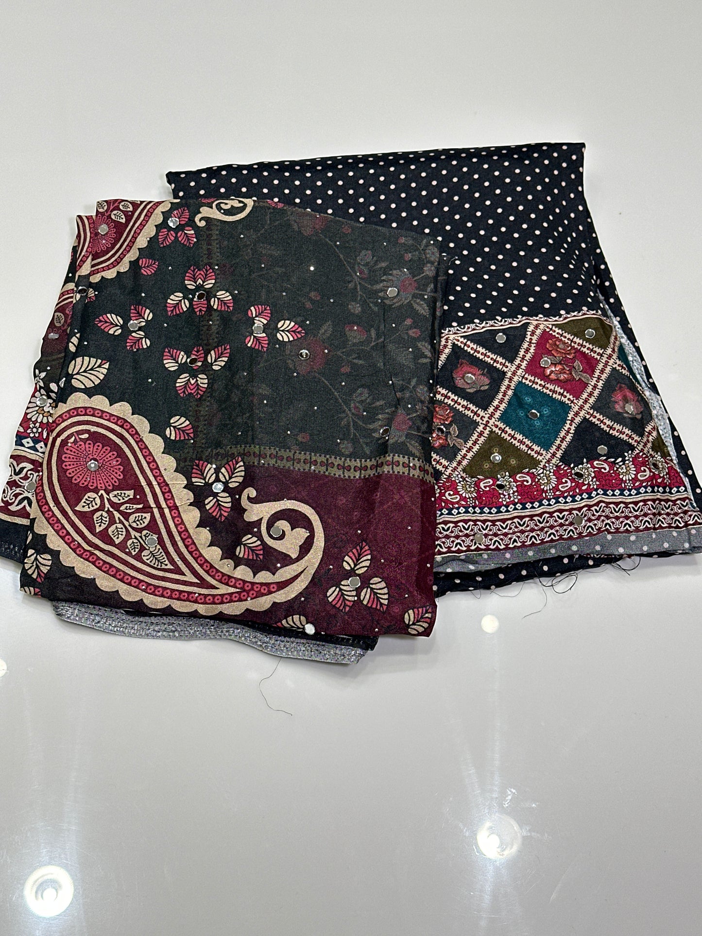 OFFER SALES UNSTITCHED SALWAR SUITS -  IHA 33516