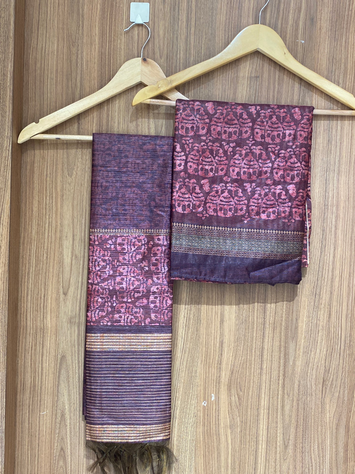 OFFER SALES UNSTITCHED SALWAR SUITS - IHA 26879