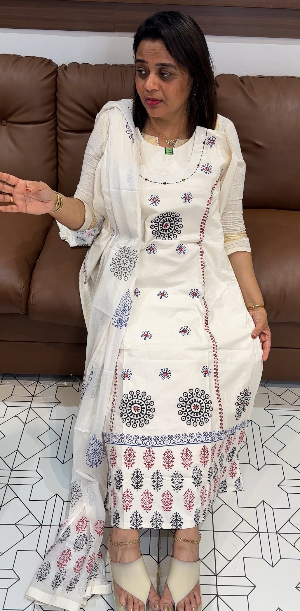 COTTON TOP, BOTTOM AND DUPATTA - IHA 24708