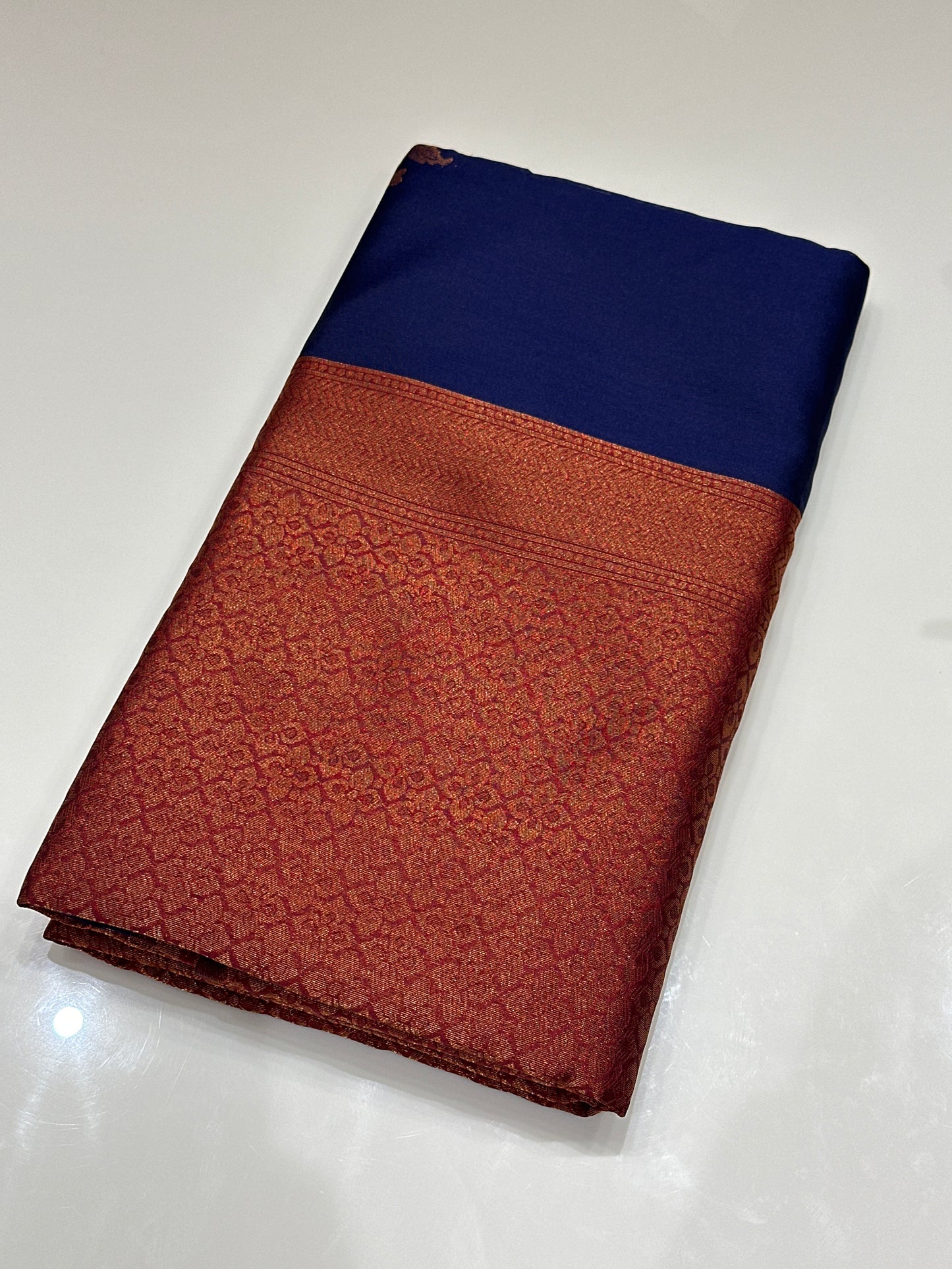 OFFER SALES SAREES - IHA 27171