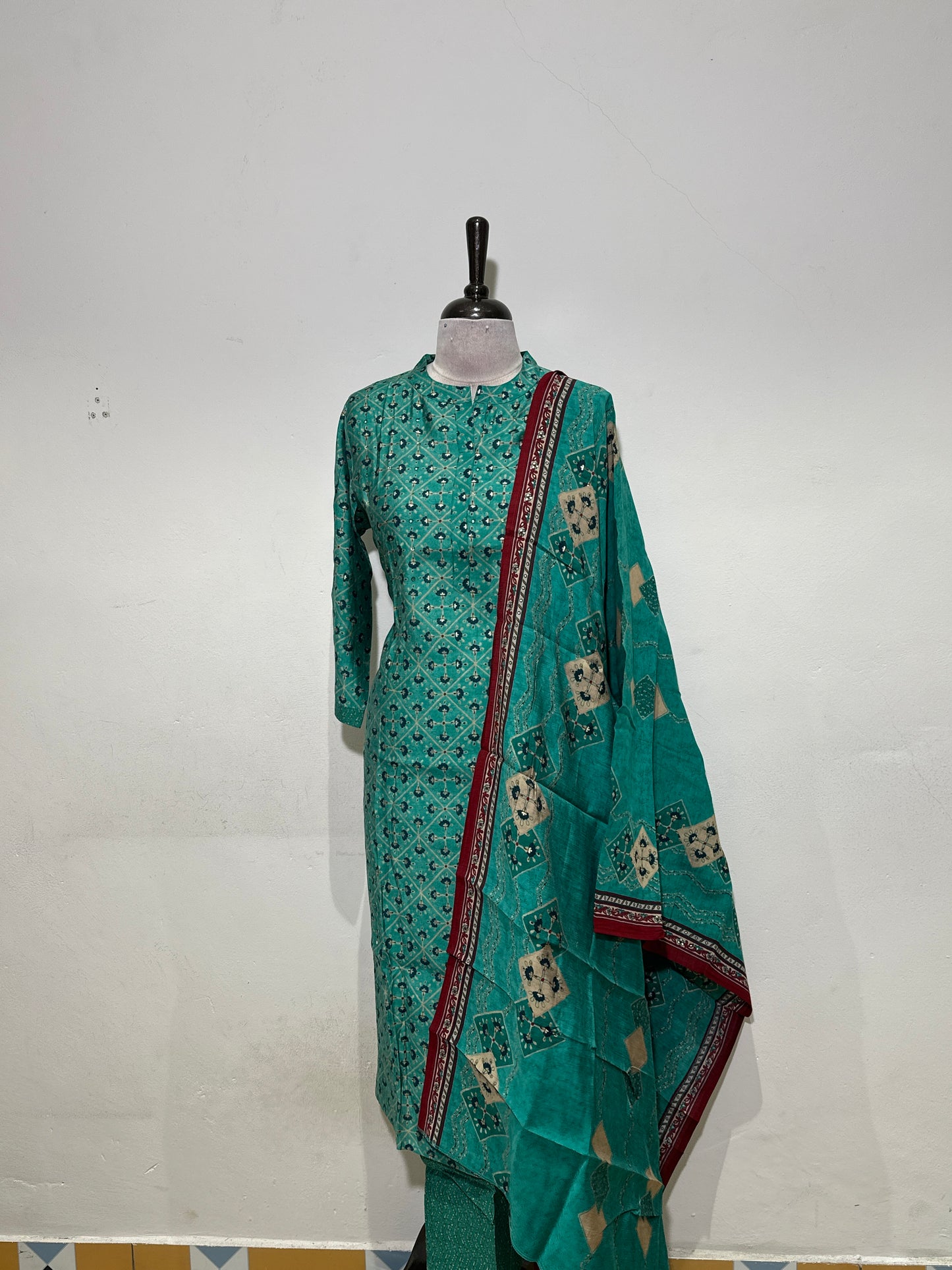 OFFER SALES TOP AND  BOTTOM  -  IHA 34293