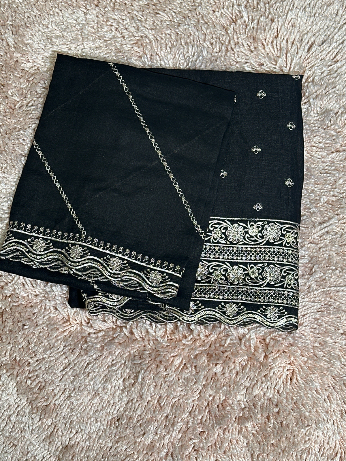 OFFER SALES UNSTITCHED SALWAR SUITS -  IHA 35817