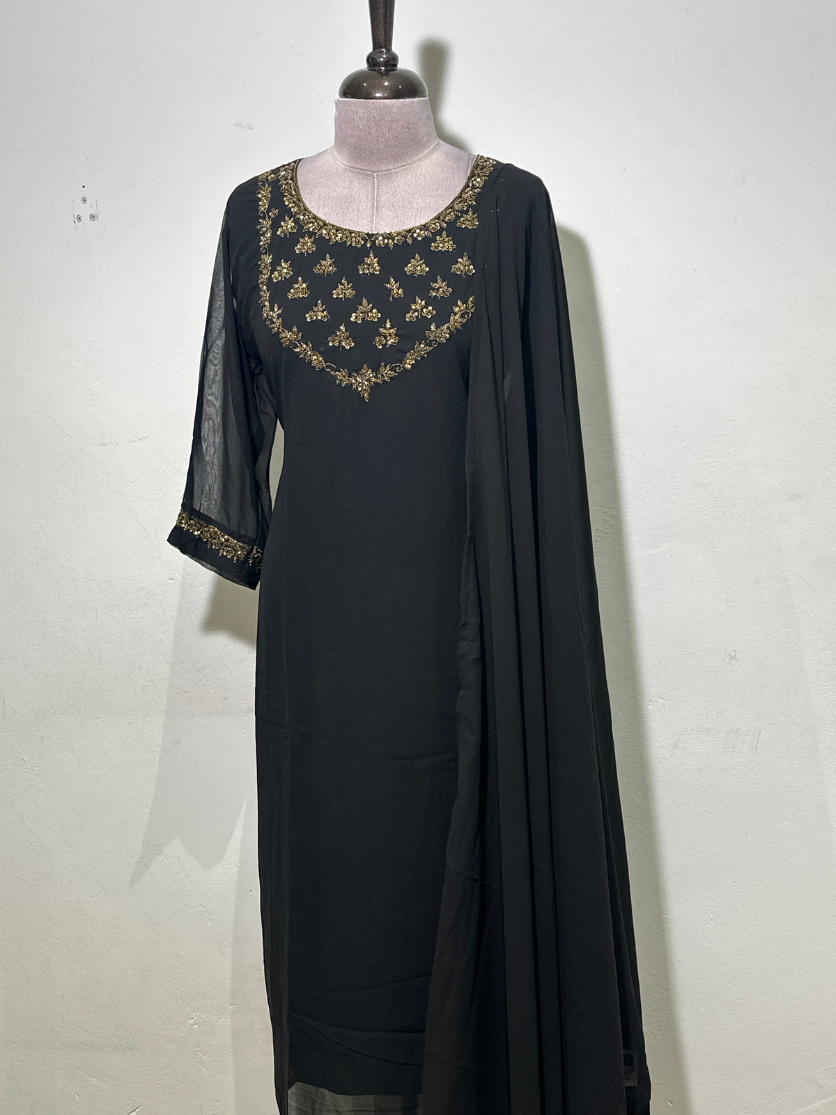 OFFER SALES TOP AND  BOTTOM  -  IHA 35974