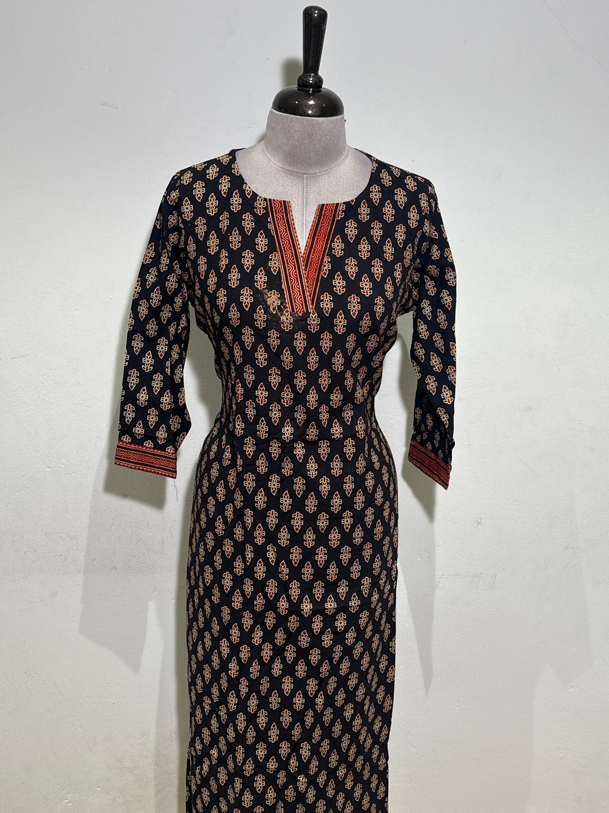 OFFER SALES TOP AND  BOTTOM  -  IHA 35833