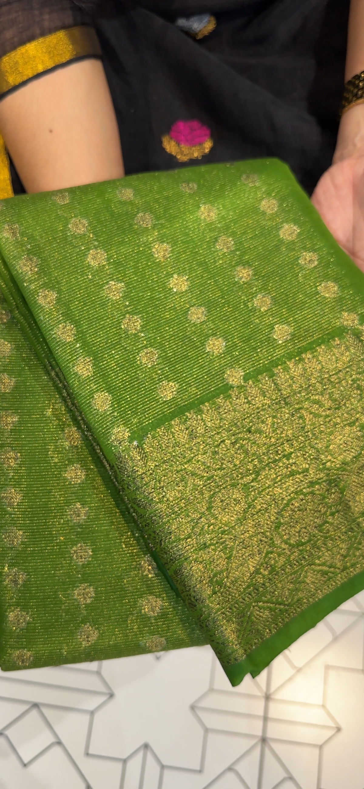 SEMI BANARASI SAREES - IHA 35461