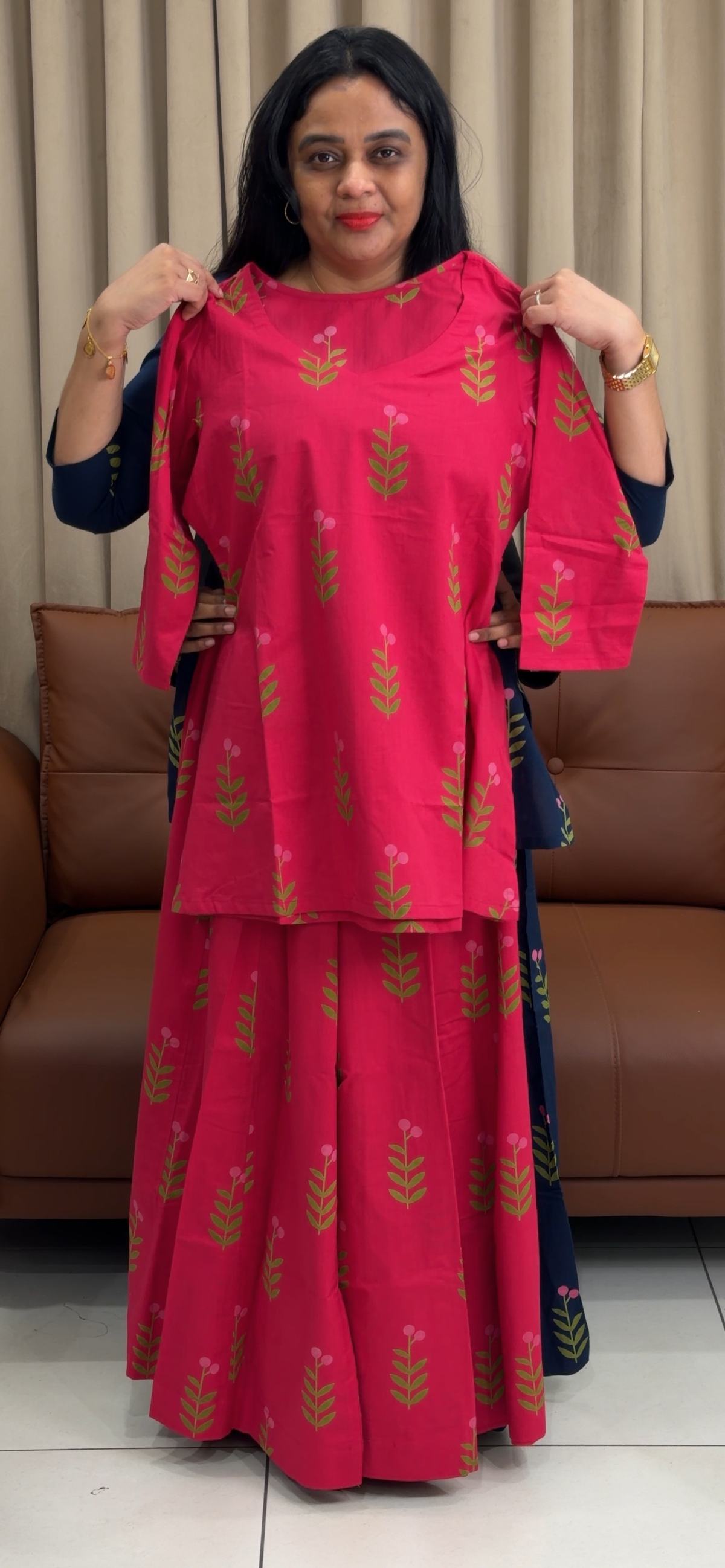 IHA'S IN-HOUSE SHORT TOP AND BOTTOM - IHA 35859