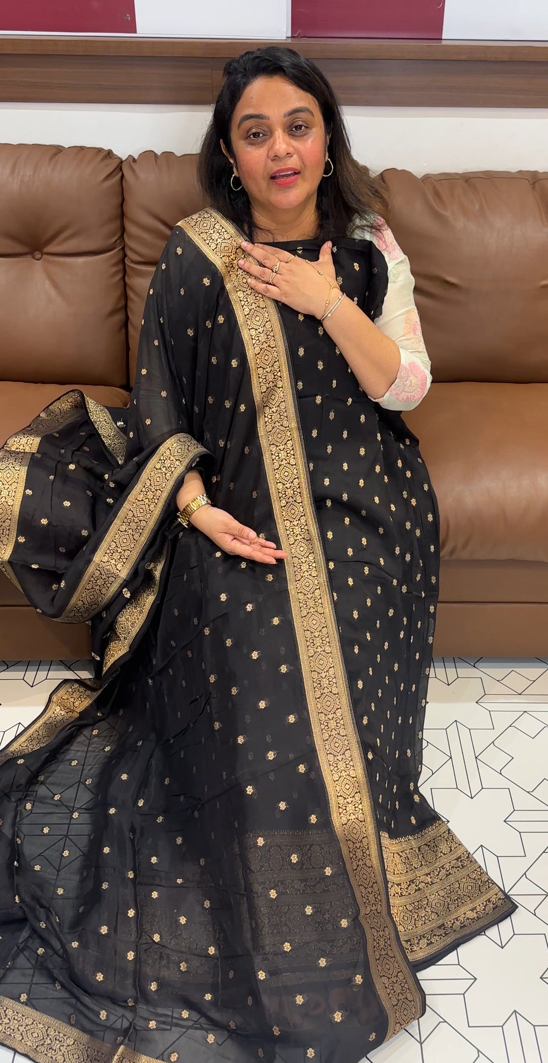 VISCOSE ORGANZA UNSTITCHED SALWAR SUITS - IHA 26486