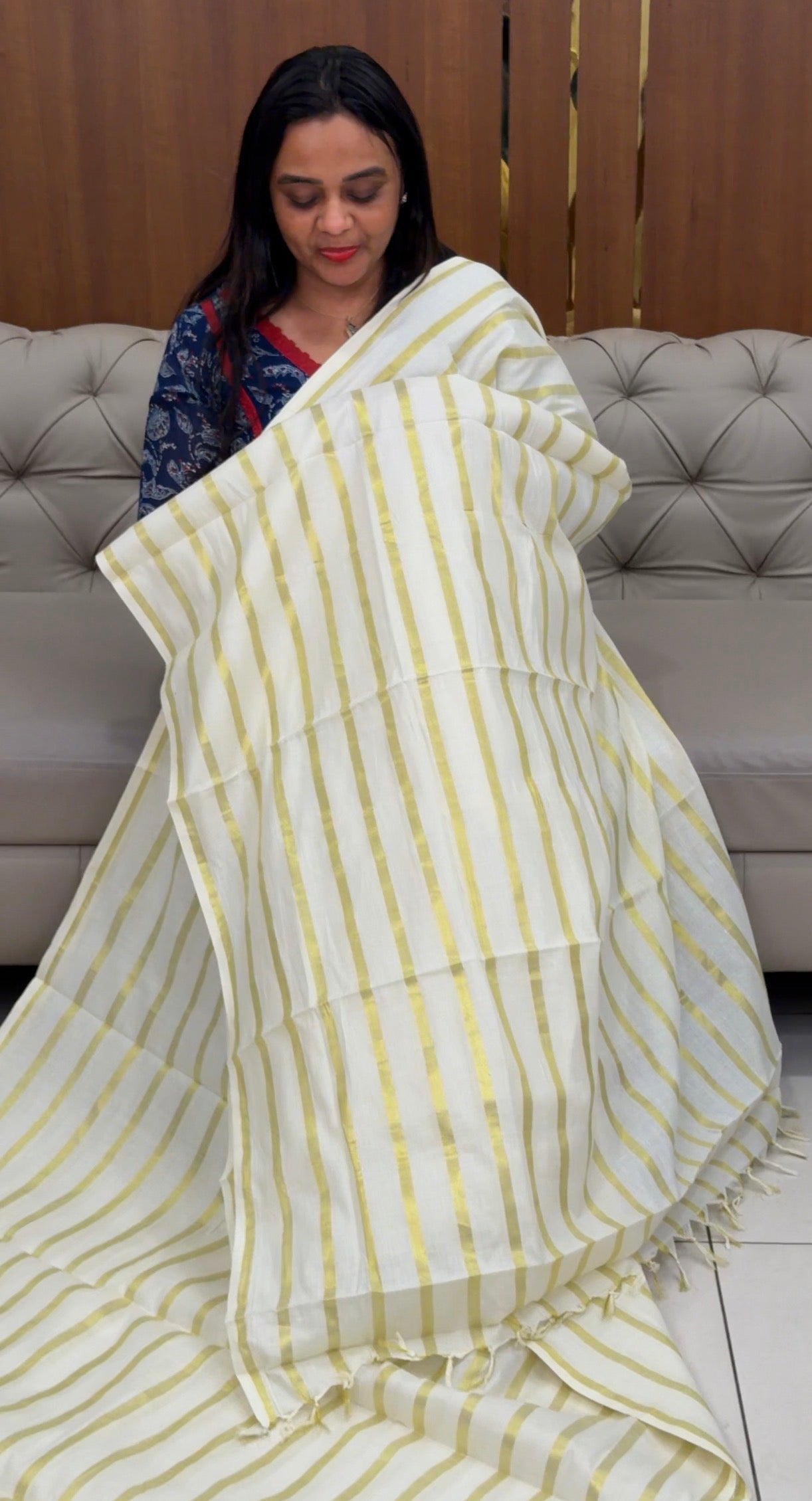 KERALA CREAM SAREES - IHA 31901