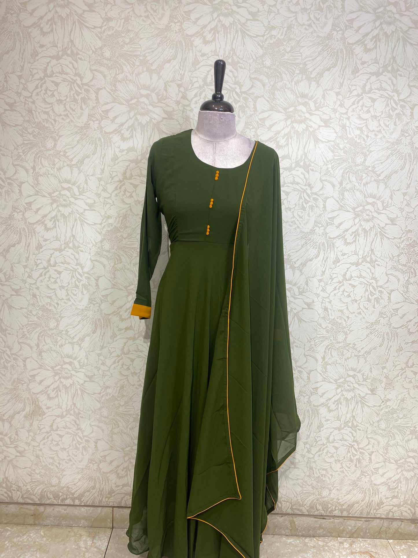 OFFER SALES TOPS COLLECTIONS - IHA 27023